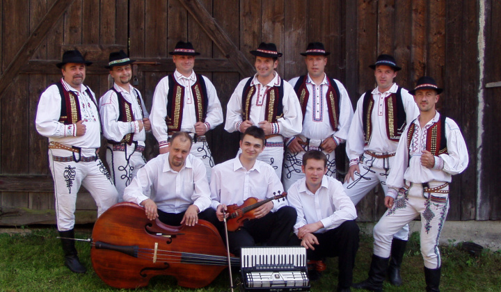 2. fotografia fotogalérie Združenia v obci / DFSk Markovec - foto