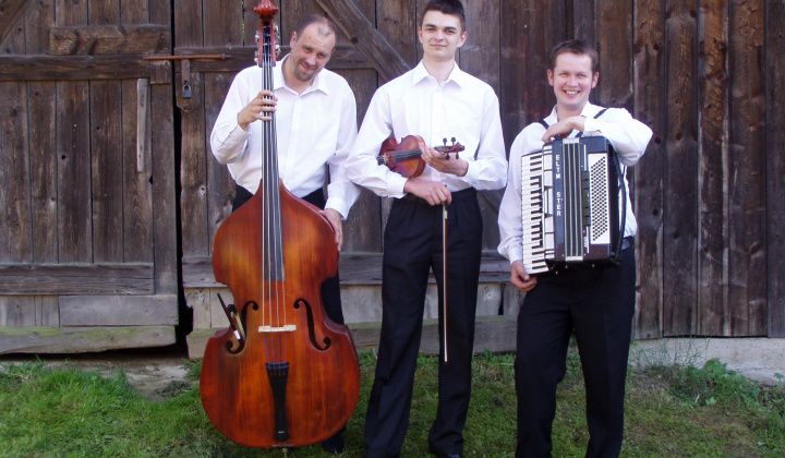 3. fotografia fotogalérie Združenia v obci / DFSk Markovec - foto