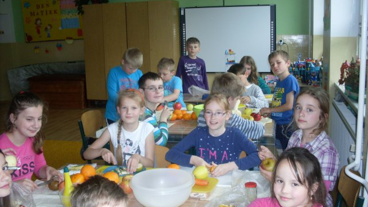 Fotografia fotogalérie Príprava ovocných šalátov