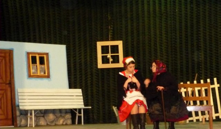 6. fotografia fotogalérie Divadlo Páva Kľušov