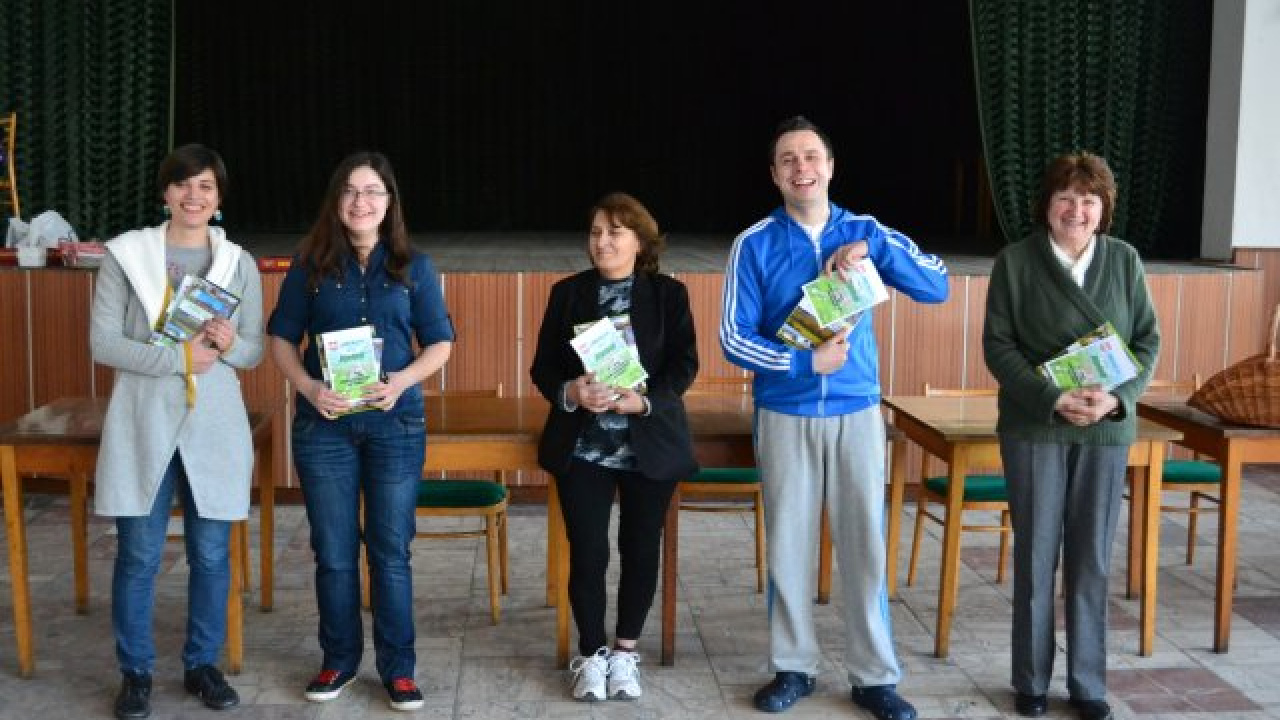 Fotografia fotogalérie Športové popoludnie so stolový...