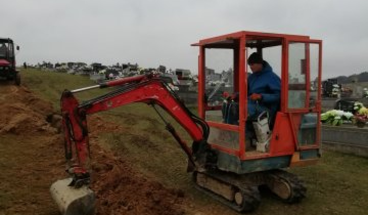 1. fotografia fotogalérie cintorin