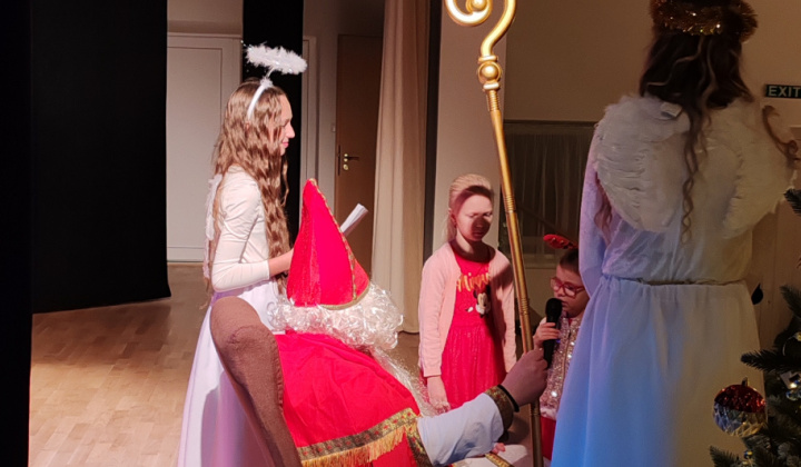 9. fotografia fotogalérie Stretnutie s Mikulášom 